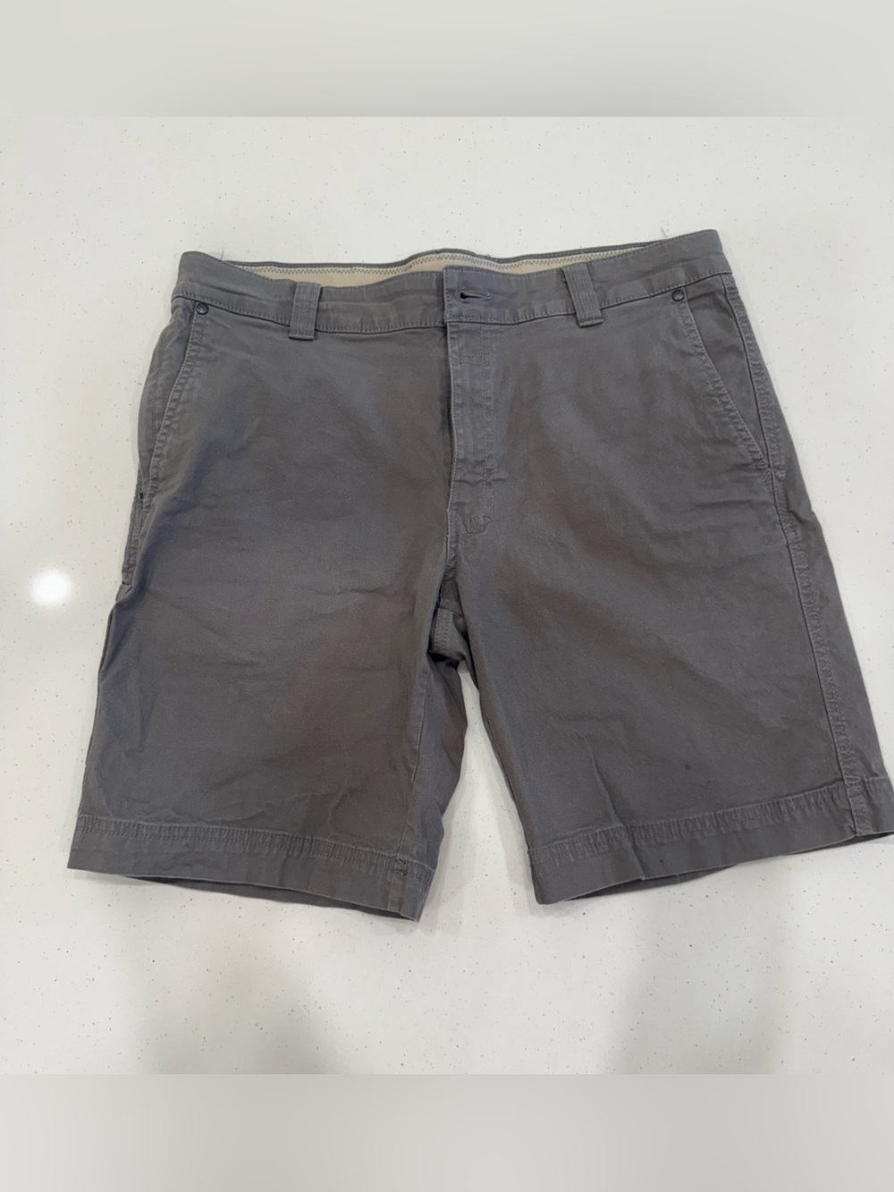 Columbia Men's Charcoal Flat-Front Shorts